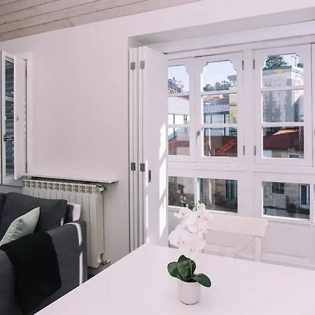 Atico Con Luz Y Brillo En By ヴィーゴ