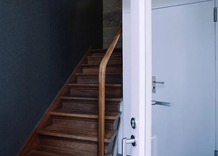 ático Con Luz Y Brillo En By *