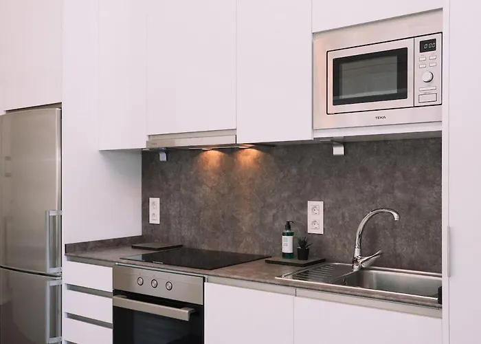 Apartamento ático Con Luz Y Brillo En By *