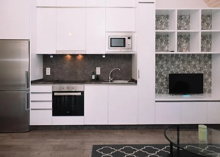 ático Con Luz Y Brillo En By Apartamento Vigo